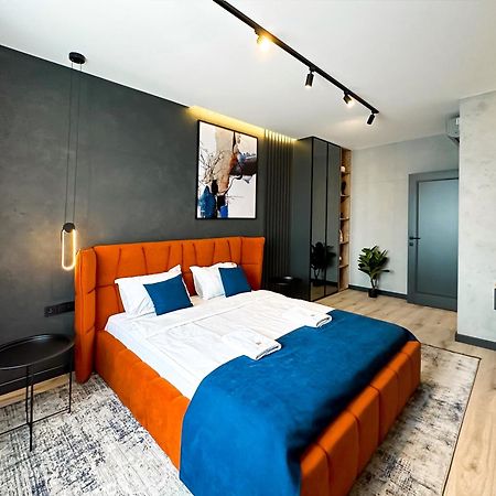 Royal 2 Apartments On Shevchenka 38 Str Lviv Kültér fotó