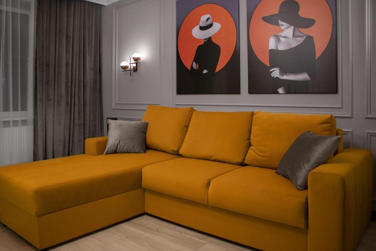 Royal 2 Apartments On Shevchenka 38 Str Lviv Kültér fotó