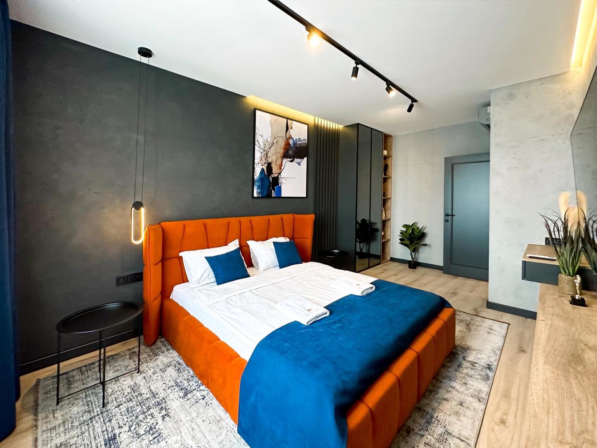 Royal 2 Apartments On Shevchenka 38 Str Lviv Kültér fotó